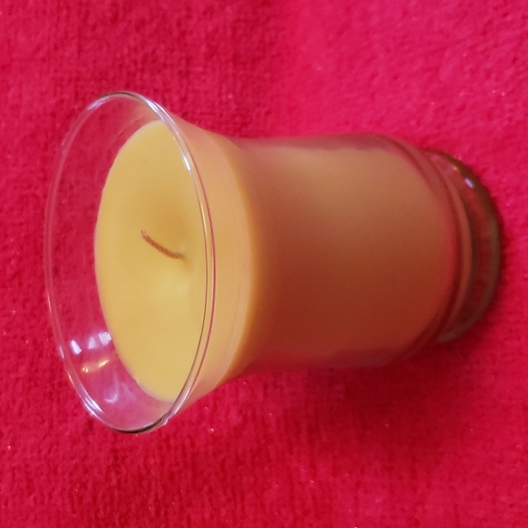 Partylite Fresh Green Apple jar candle